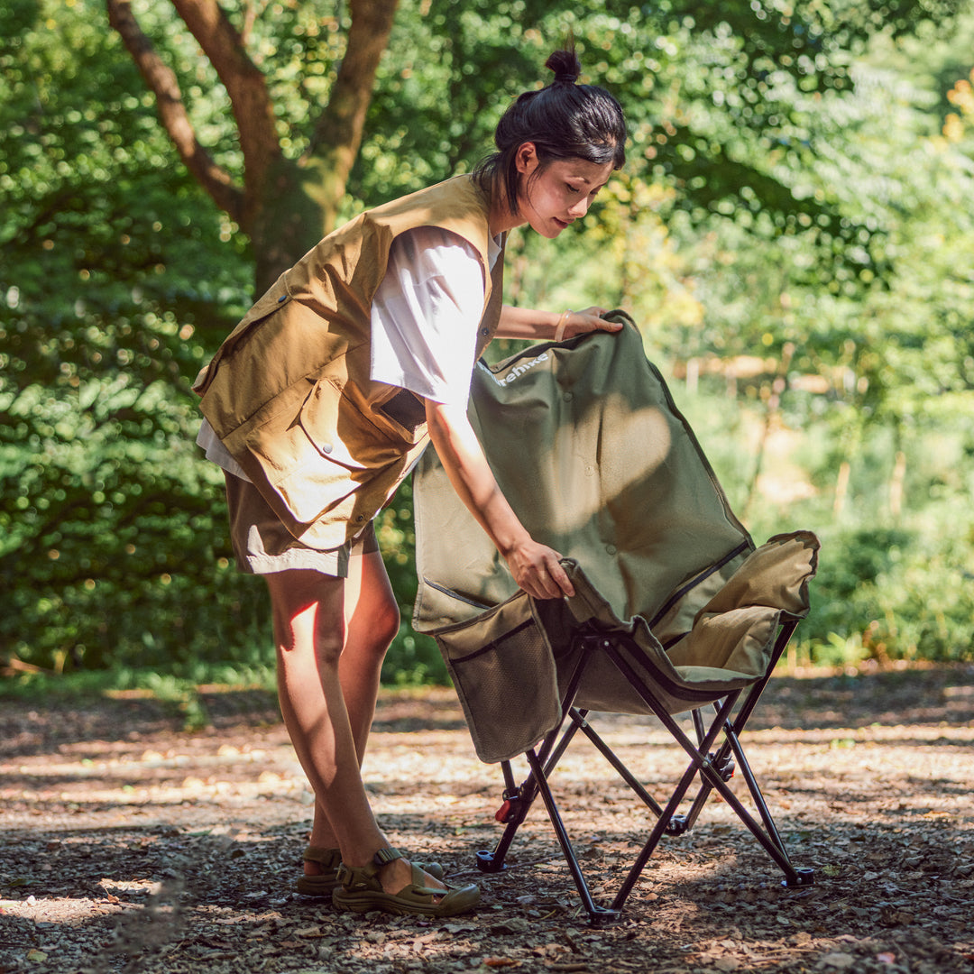 27.6″ wide seat with 3 cm cotton padding, army green close-up